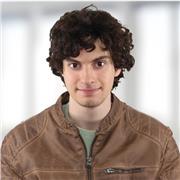 Profesor de matemáticas apasionado preparado para cualquier curso académico.